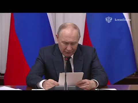 Putin für die Überarbeitung der Regeln für die Gewährung von Beihilfen für kinderreiche Familie Putin für die Überarbeitung der Regeln für die Gewährung von Beihilfen für kinderreiche Familie