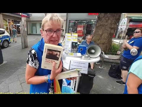 Büchervorstellung bei BPE-Mahnwache in Krefeld