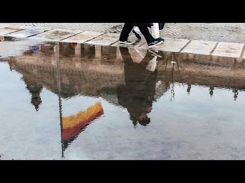 Anpfiff mit Grimm: Von Menschen und Neofaschisten