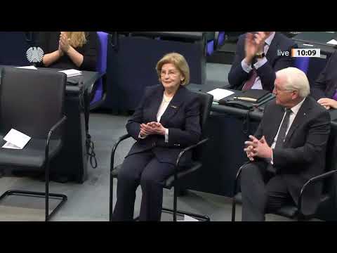 Holocaust-Gedenktag: Eva Szepesi & Marcel Reif mahnen gegen das Vergessen