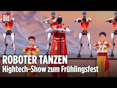 Kung Fu Robot: Chinas spektakulärer Technik-Tanz zum Frühlingsfest Kung Fu Robot: Chinas spektakulärer Technik-Tanz zum Frühlingsfest