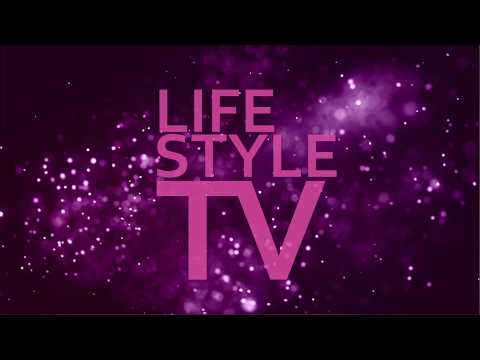 lifestyleTV – Cindy Crawford Florentine Joop Holiday On Ice