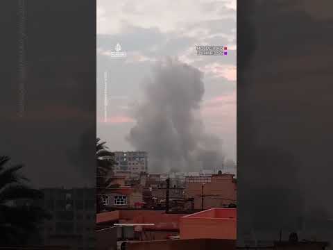 Thick plumes of smoke rise over Iraq’s Mosul after strikes | AJ #shorts