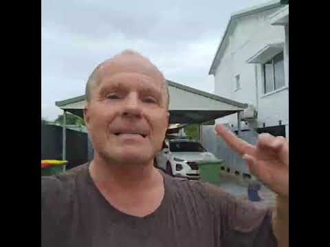 Bernie aus Australien: Gesetze sollen kommen, die Dir Sorgen machen sollten!!!