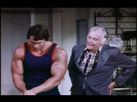 Ein junger Arnold Schwarzenegger in einem frühen Fernsehauftritt
