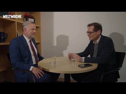 Gibt es AfDler, vor denen Sie sich fürchten? Fast 100 Fragen an AfD-Spitzenkandidat Leif-Erik Holm Gibt es AfDler, vor denen Sie sich fürchten? Fast 100 Fragen an AfD-Spitzenkandidat Leif-Erik Holm