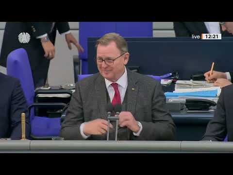 AfD fordert bessere Sportförderung für deutsche Bürger 🇩🇪⚽ | Mehr Unterstützung für Vereine