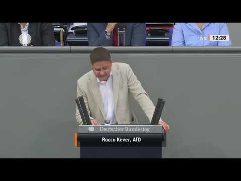 GRÜNEN-KLATSCHE IM BUNDESTAG! 💥 Rocco Kever rechnet gnadenlos ab | AfD-Fraktion