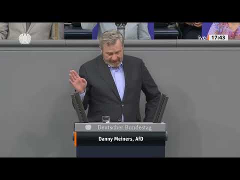 Linke außer Kontrolle: 🔥 KAUM BEGINNT DIE REDE, GEHT ES LOS! Tumult im Bundestag