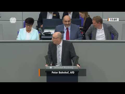 SKANDAL IM BUNDESTAG? Vizepräsident lacht, während die Stimmung eskaliert!